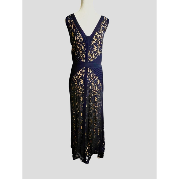Tadashi Shoji SZ 14 Lace & Pintuck Jersey Gown in Navy/Nude Formal Wedding - Picture 2 of 5